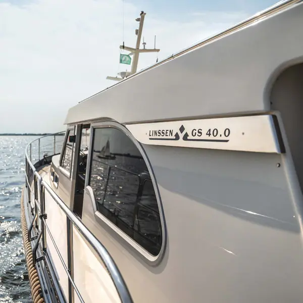 Een luxe motorjacht huren, exclusief genieten van jouw vaarvakantie