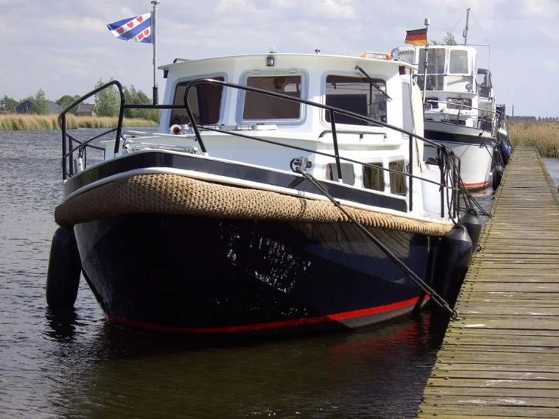 Yachtcharter Sneek-1