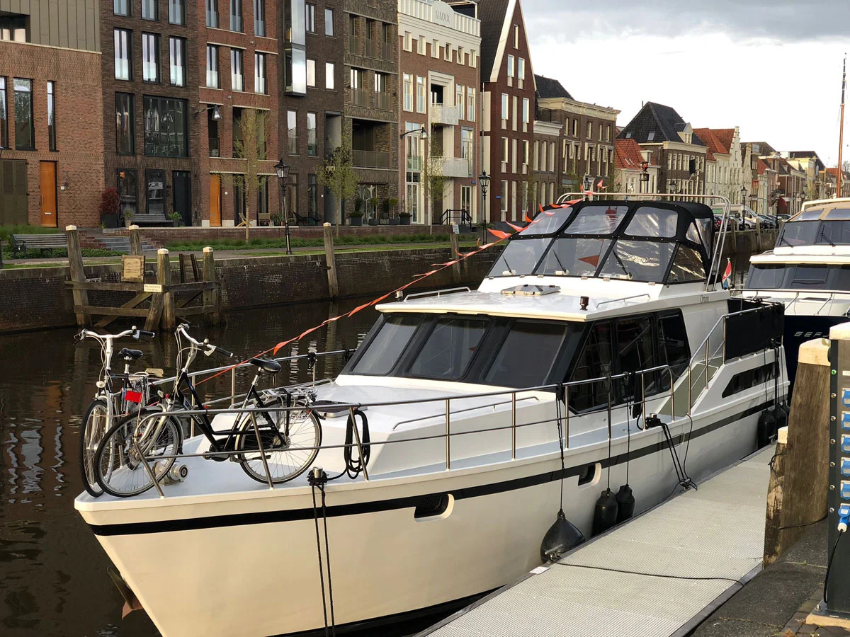 HM-Yachtrental-2