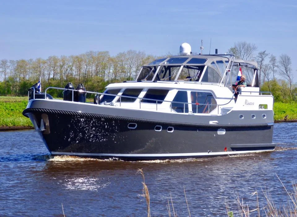 Yachtcharter Turfskip-1