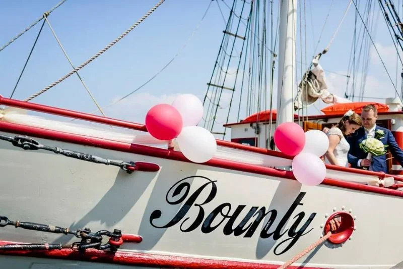 Trouwschip Bounty-4