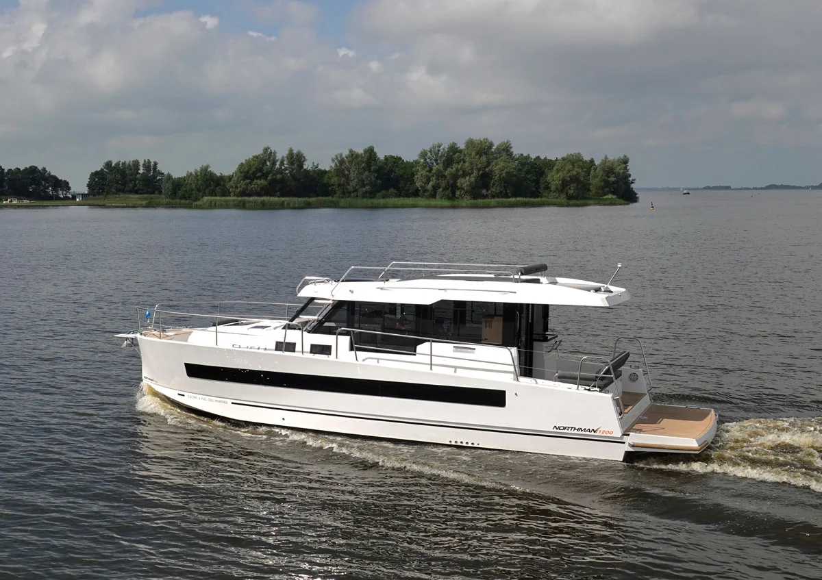 Natural Yachts-2
