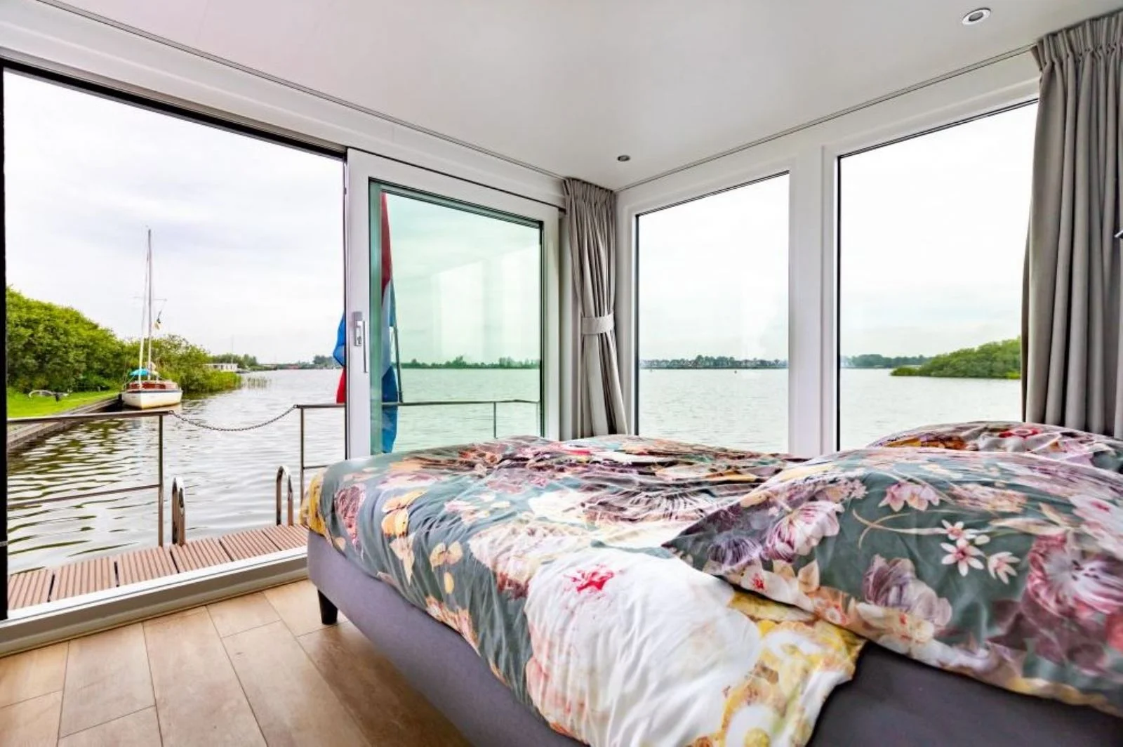 Yachtcharter Sneek-4