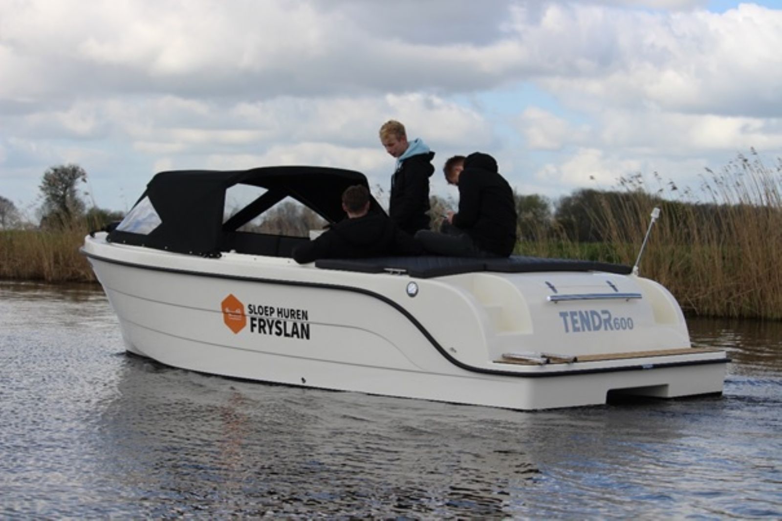 Sloep Huren Fryslan