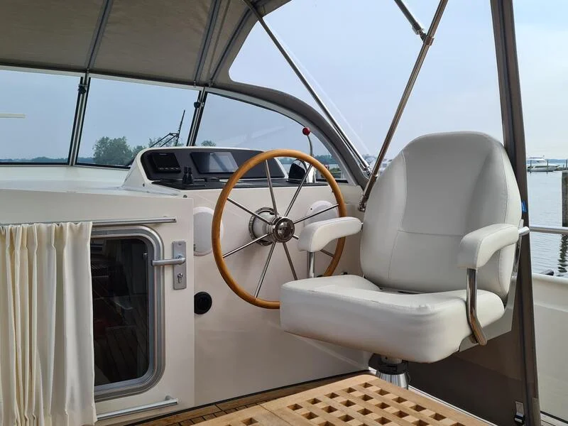 Yachtcharter BLY-2