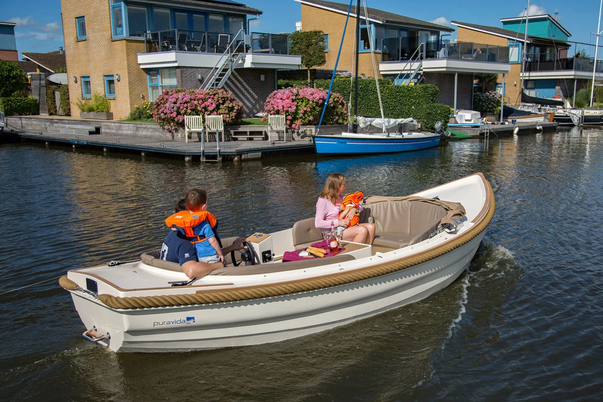 Hoora Watersport - sloepverhuur-1