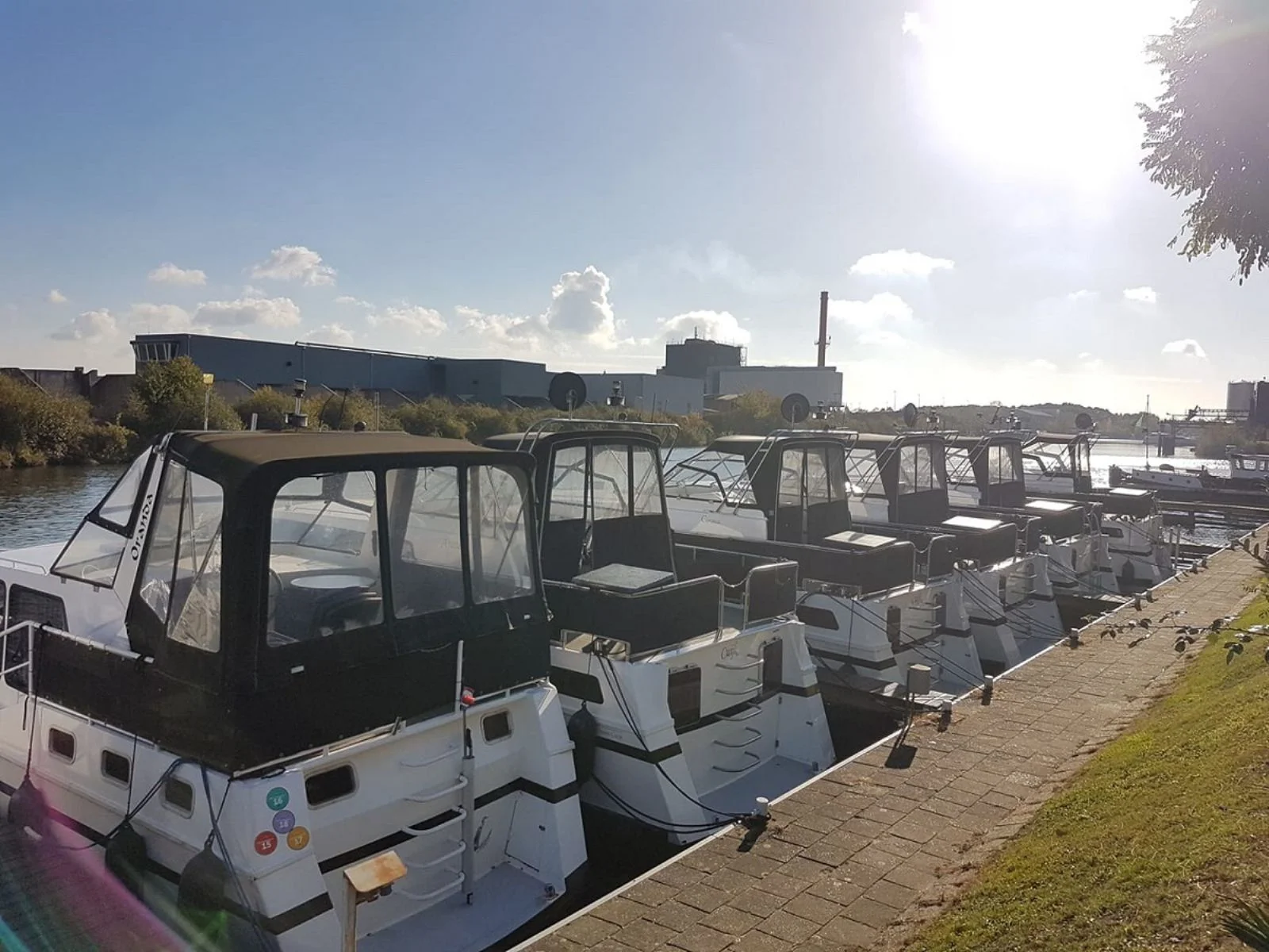 HM-Yachtrental-3