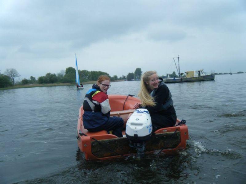 03_watersportcentrum_de_ulepanne_toerboot