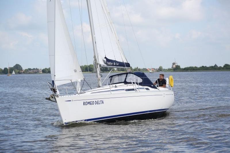 1_sailingcenter_langweer_zeiljacht-huren-friesland