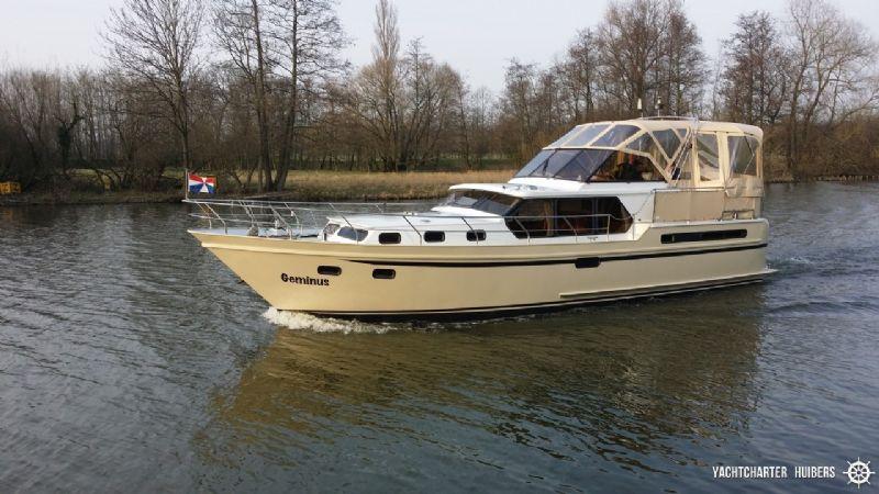 1_yachtcharter_huibers_motorjacht-huren