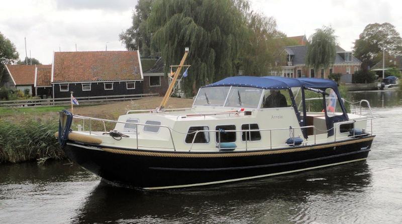 2_workumer_jachtverhuur_motorboot-huren