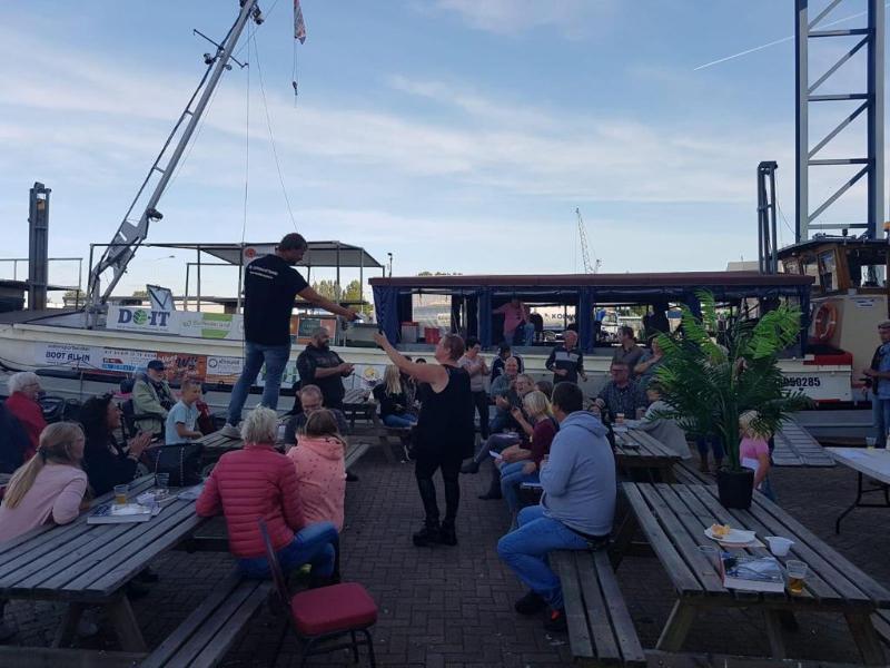 3_partyschip_helena_feestboot