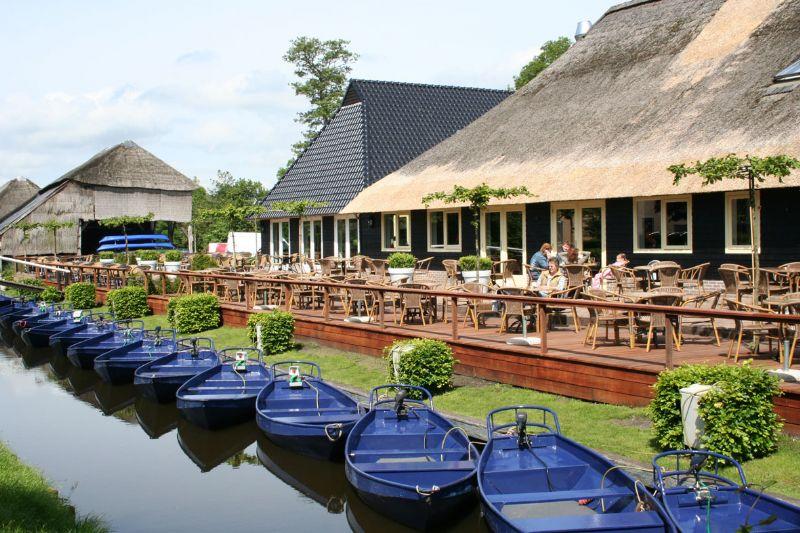 3_restaurant_de_grachthof_motorbootje-huren