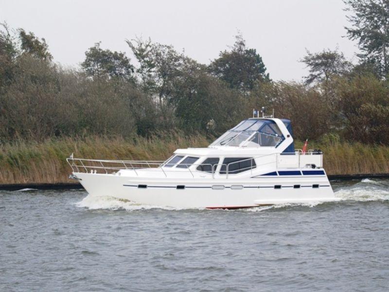 3_stoeten_jachtverhuur_bootverhuur-friesland