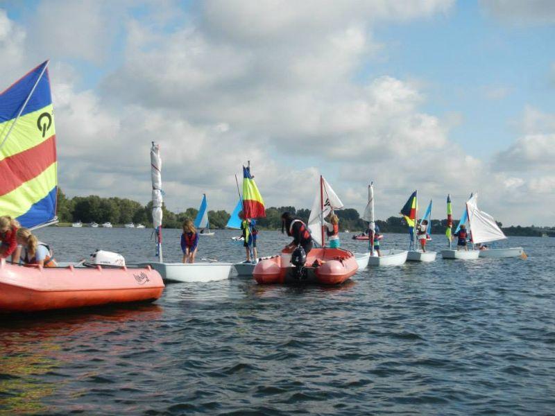 5_watersportschool_frissen_motorbootje-limburg