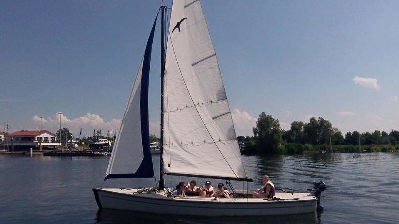 5_watersportschool_frissen_zeilboot-limburg