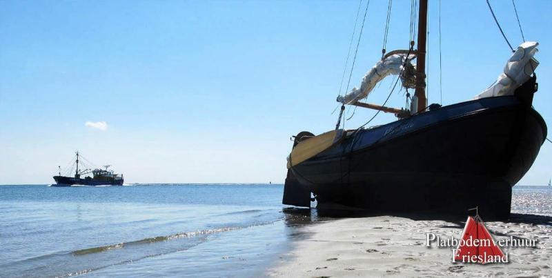 6_platbodemverhuur_friesland_zeiltocht-waddenzee