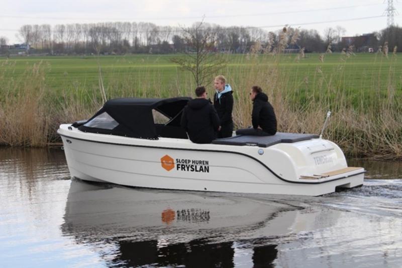 6_sloep_huren_fryslan_varen